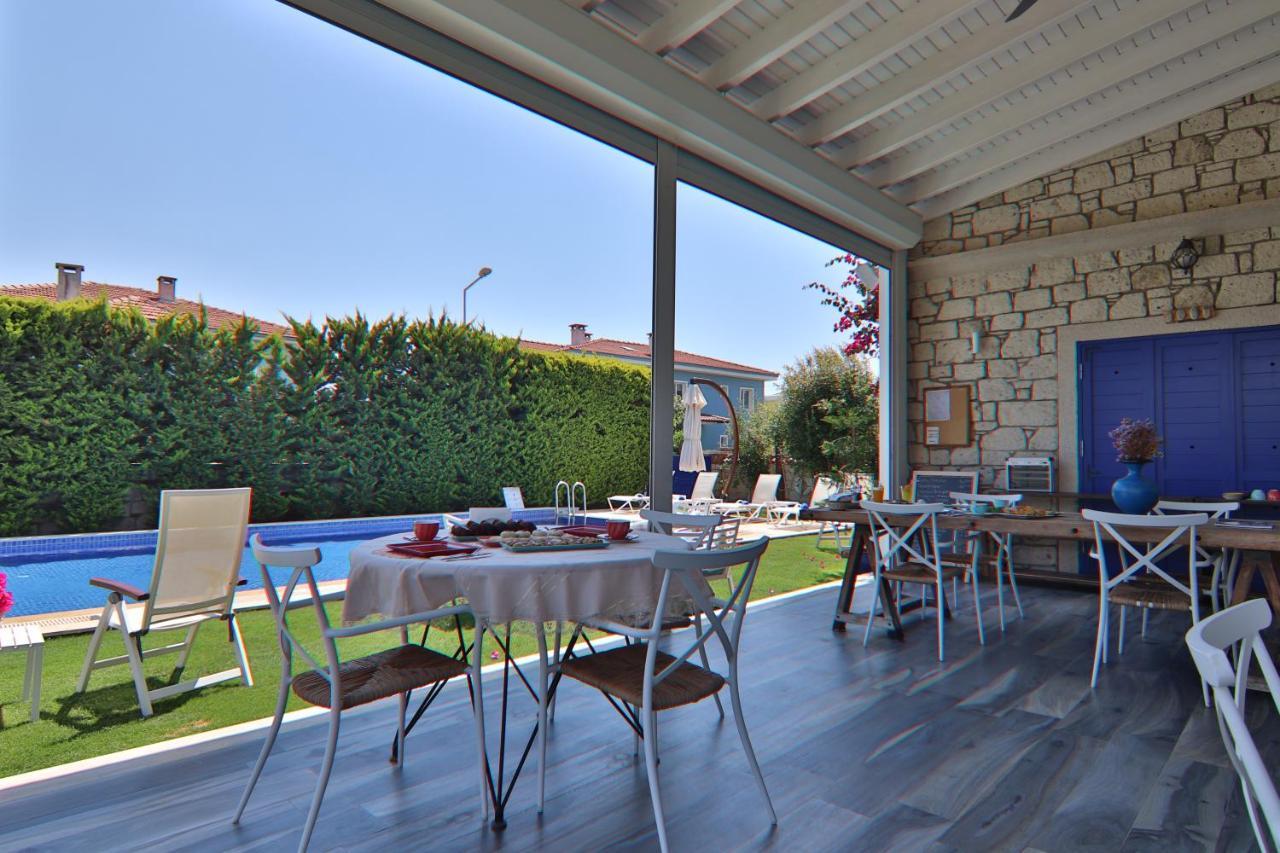 Alacaat Otel Alacati Exterior photo