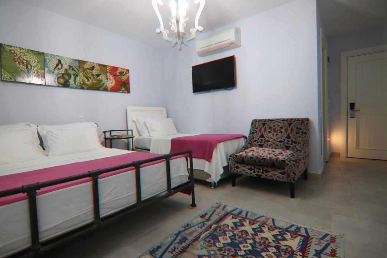 Alacaat Otel Alacati Exterior photo