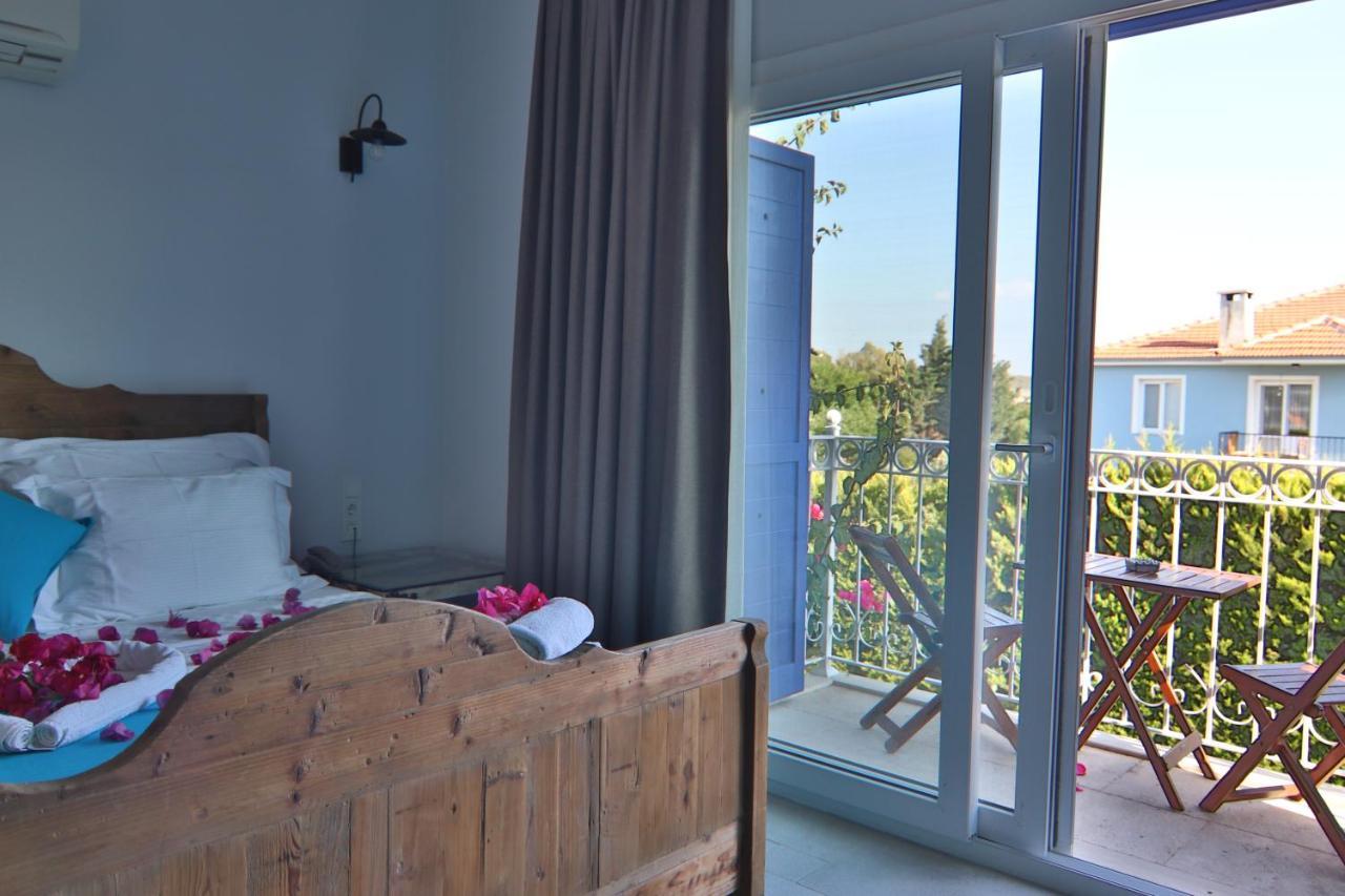 Alacaat Otel Alacati Exterior photo